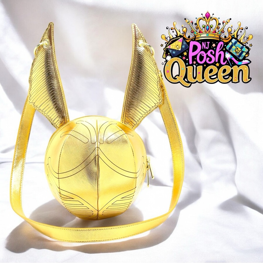 Loungefly Harry Potter Golden Snitch Crossbody Bag - Picture 3 of 9